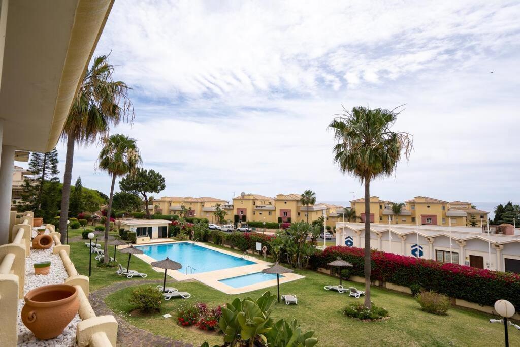 Apartmán Seaview And Big Terrace Cabopino Marbella Exteriér fotografie